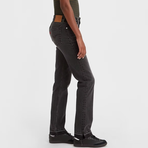 Levi’s jeans (28X33) - Picture 7 of 16